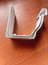 GUTTER CONNECTORS WHITE AND BLACK