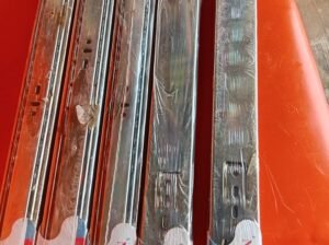 CABINET RUNNER 18″